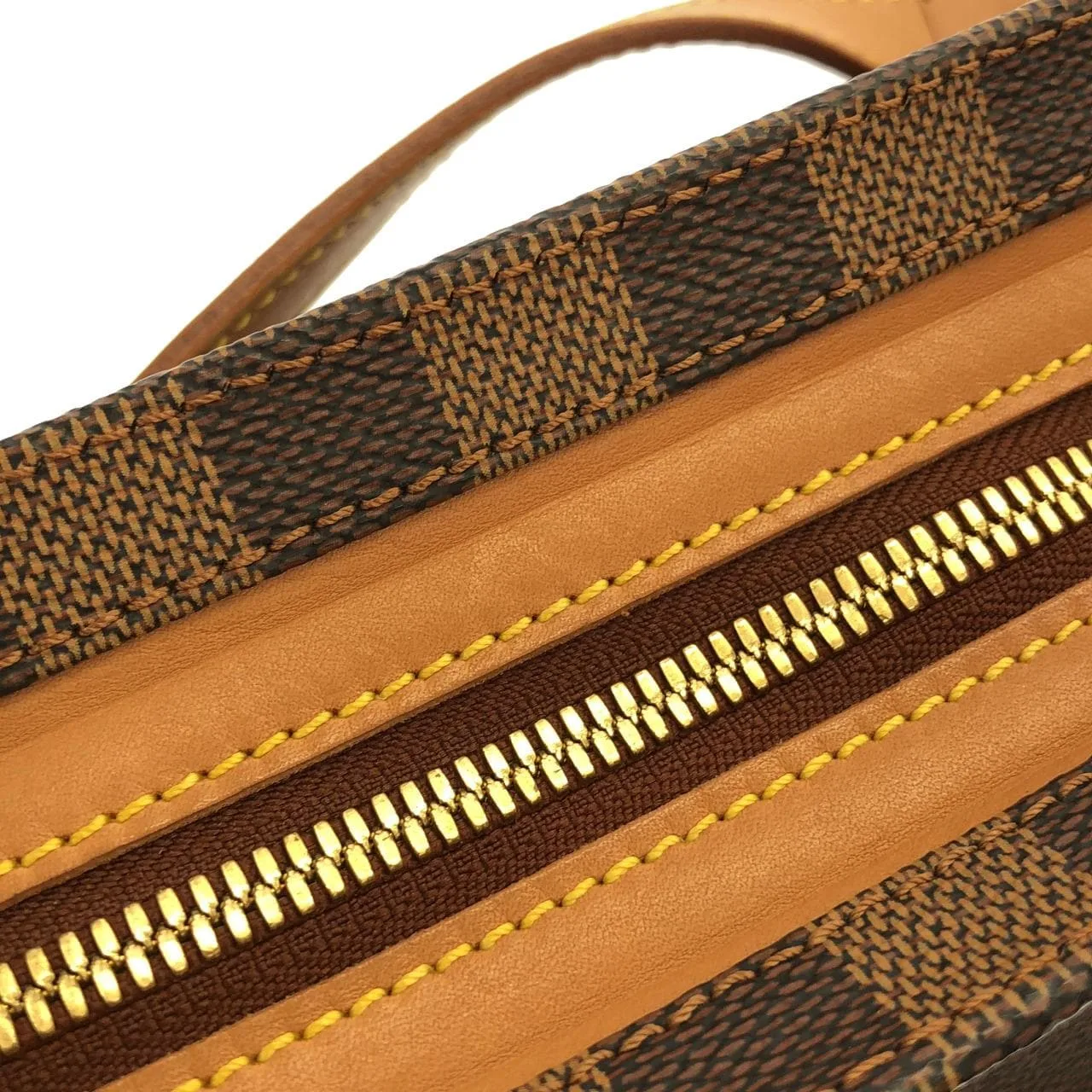 LOUIS VUITTON M99037 Shoulder Damier