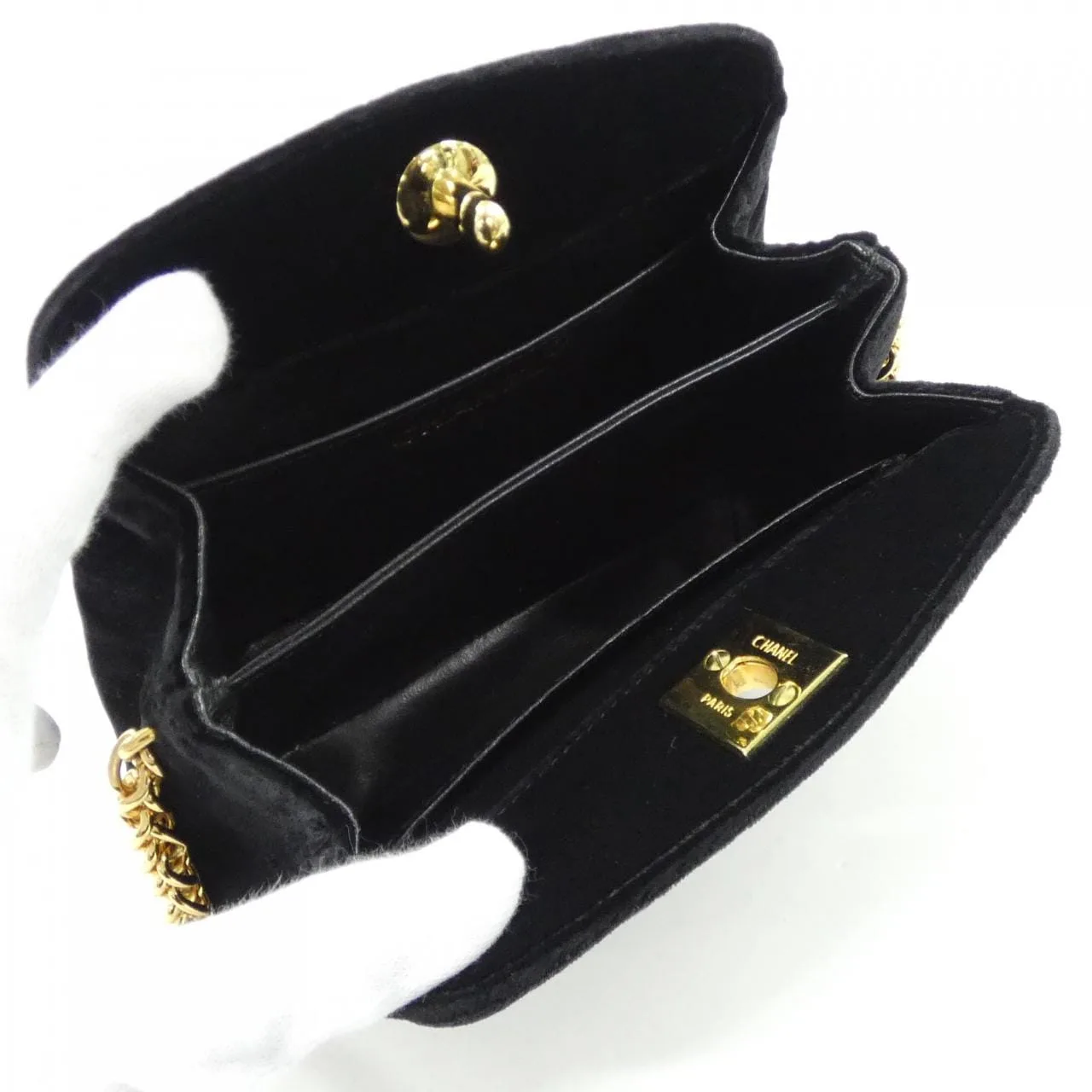 CHANEL Handbag