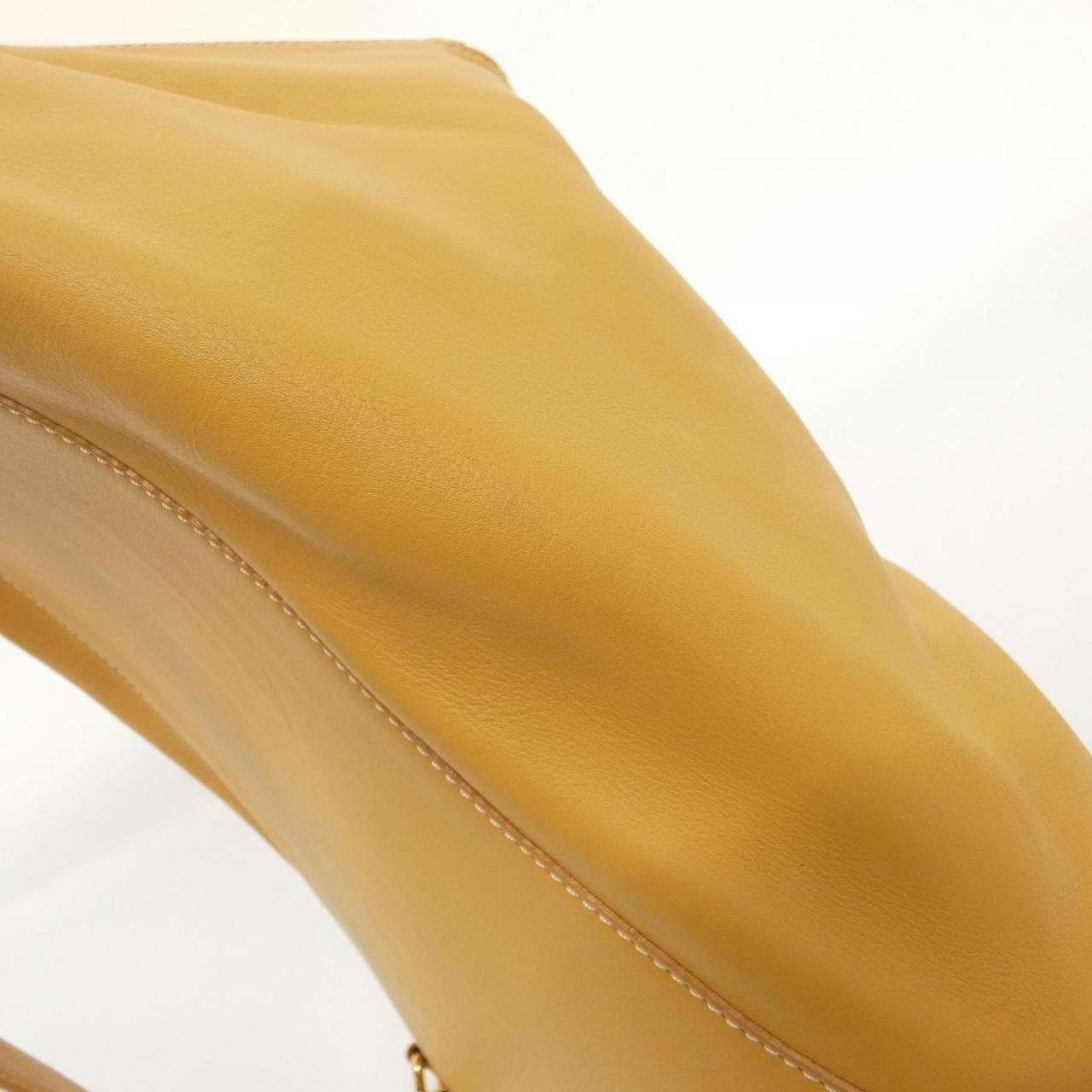 LOEWE 肩背包 皮革 5