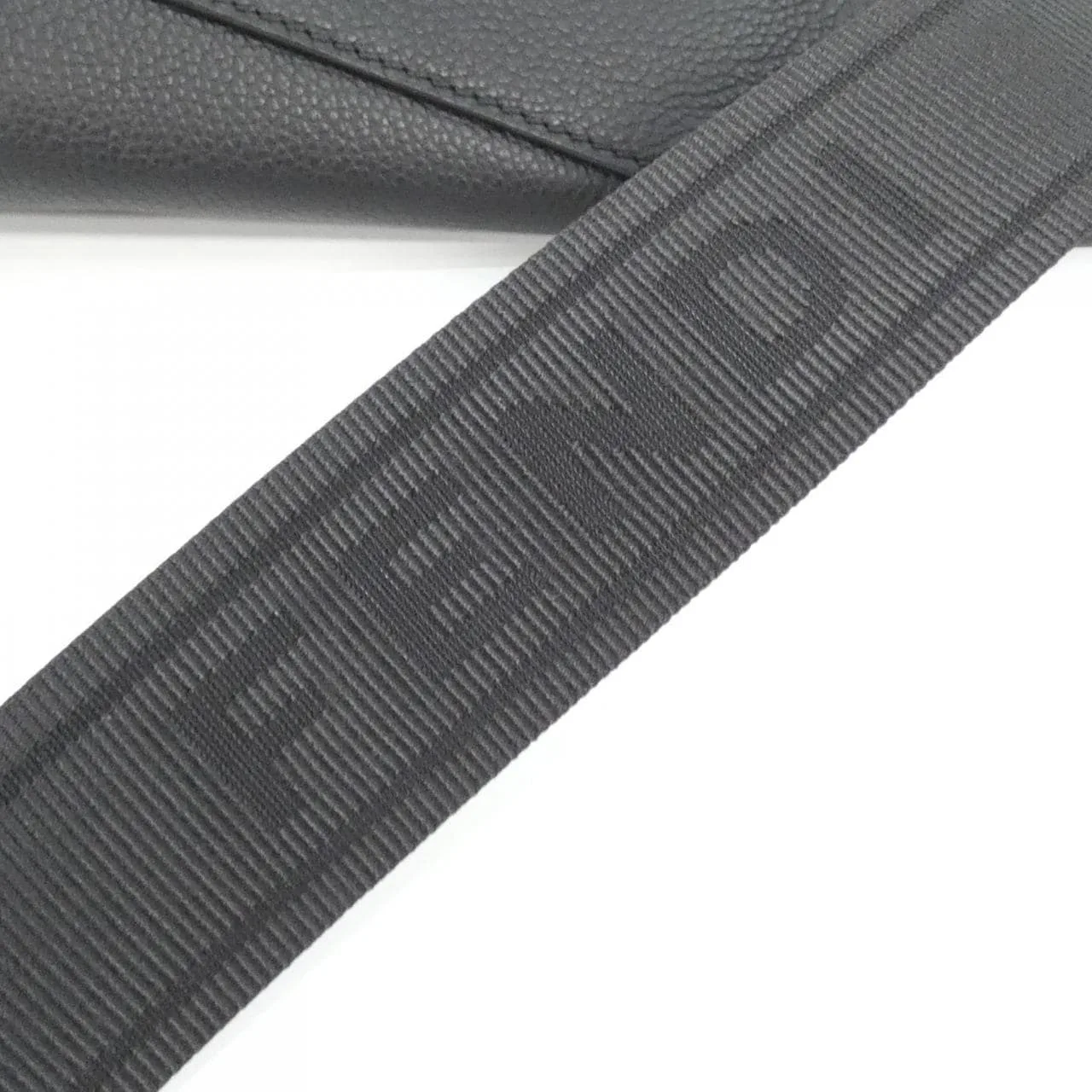 FENDI 7VZ092 APDR Shoulder 黑色 新品 - 縮圖 4