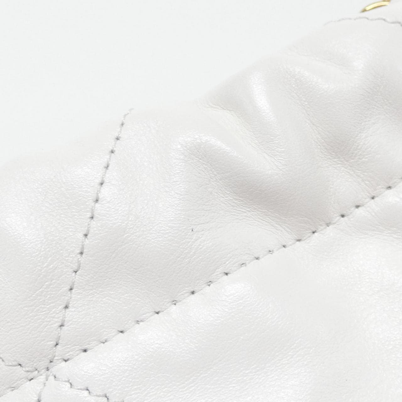 CHANEL Chanel 22 AS3980 Handbag 5