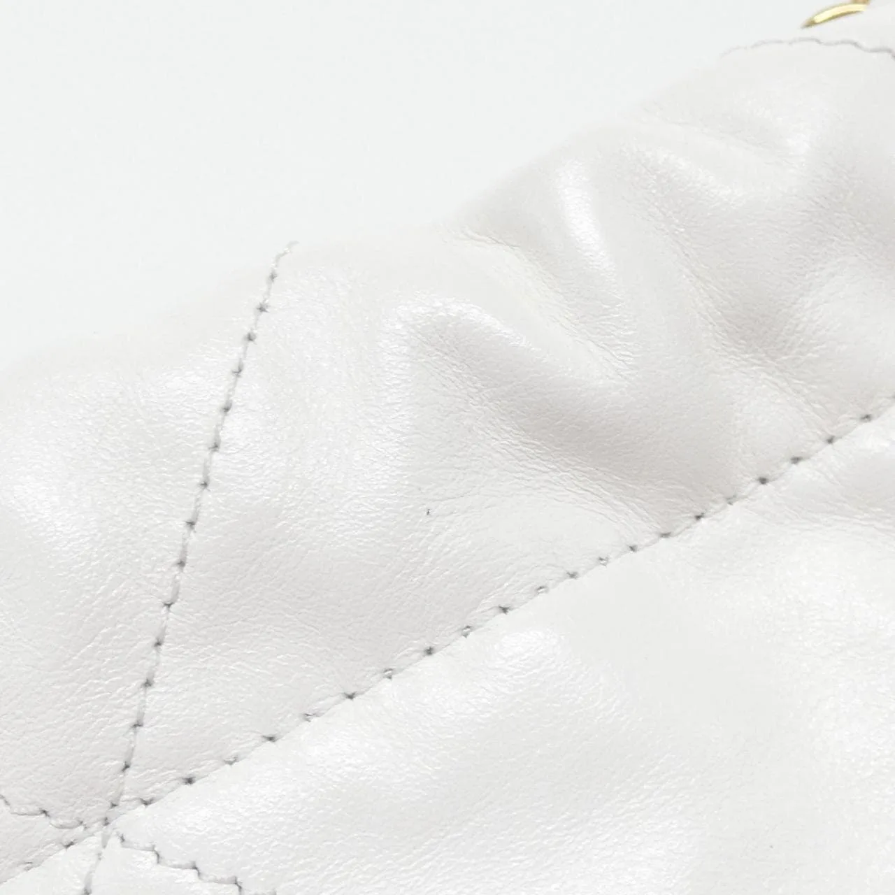 CHANEL Chanel 22 AS3980 Handbag 5