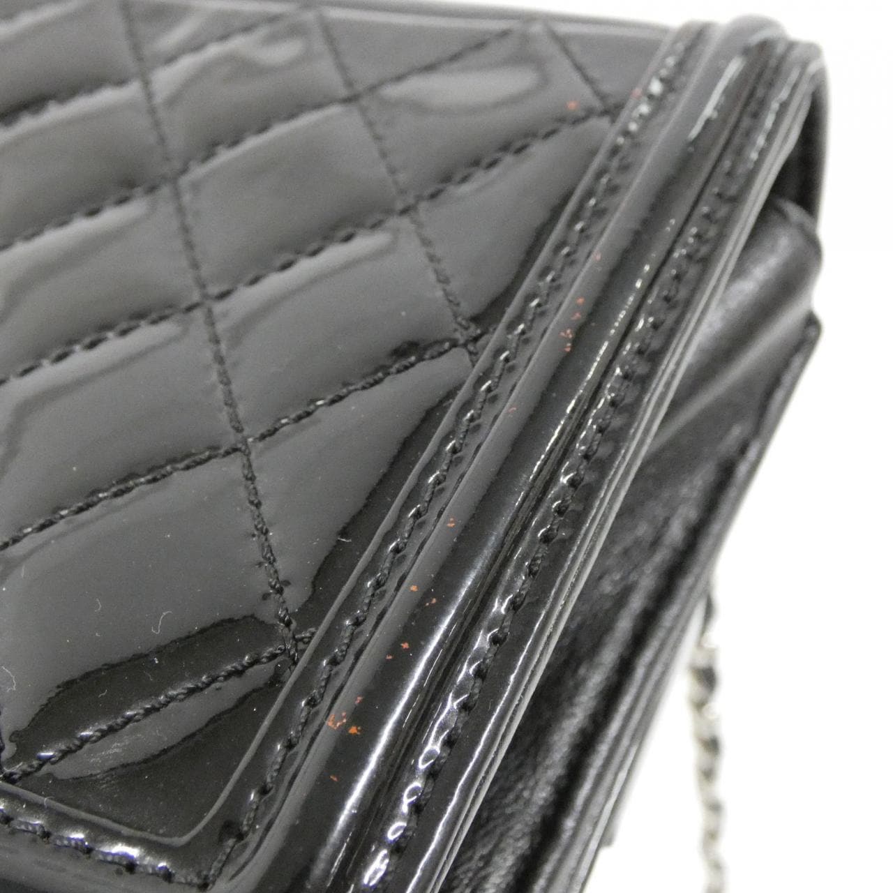 CHANEL Boy Chanel 92071 肩背包 漆皮 4