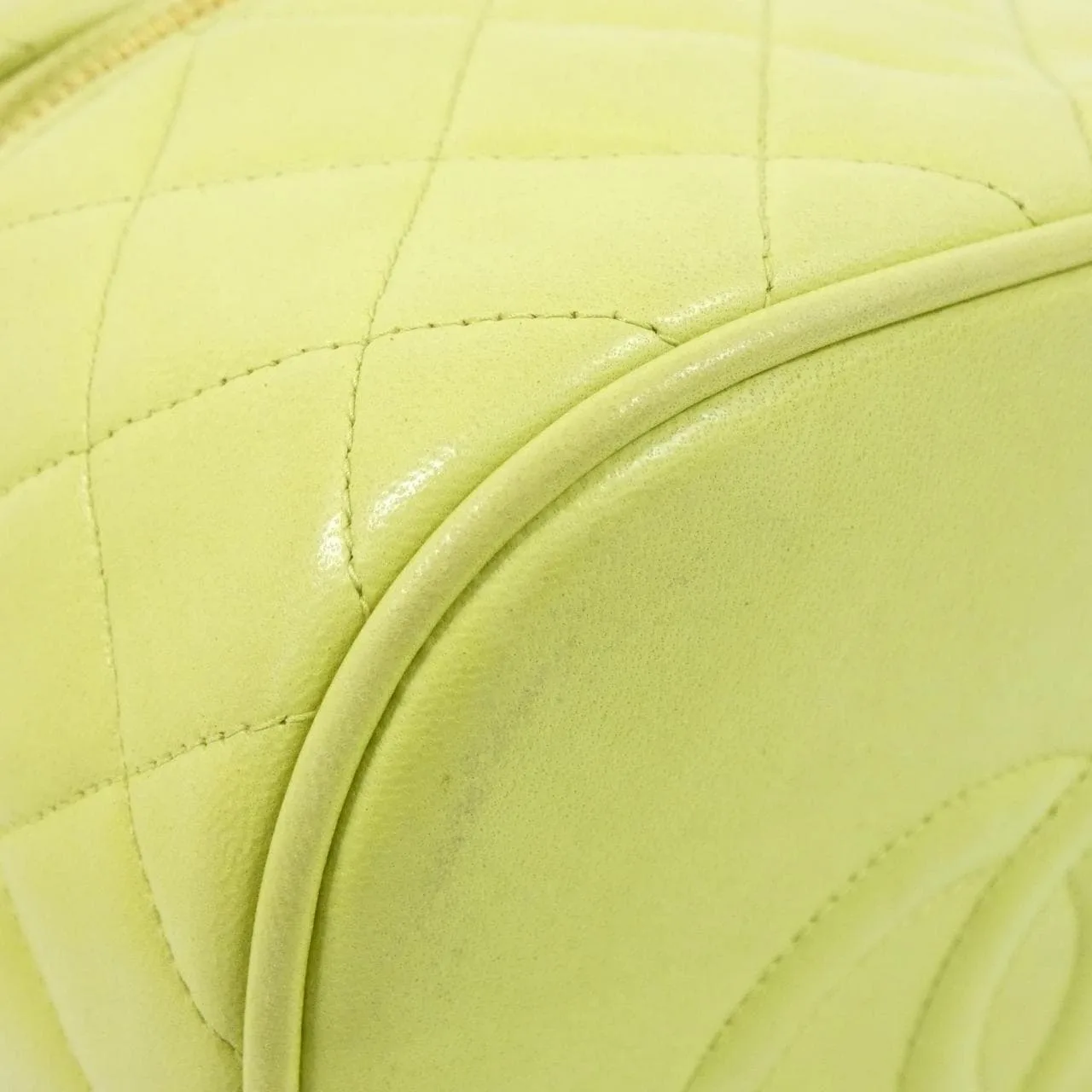 CHANEL Handbag Lambskin