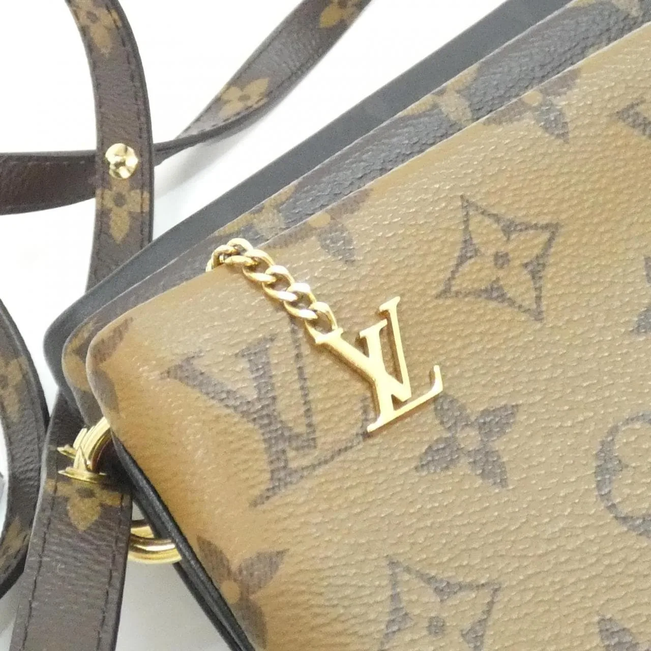 LOUIS VUITTON Pochette M45412 Shoulder Monogram 黑色 Monogram 中古品A - 縮圖 7