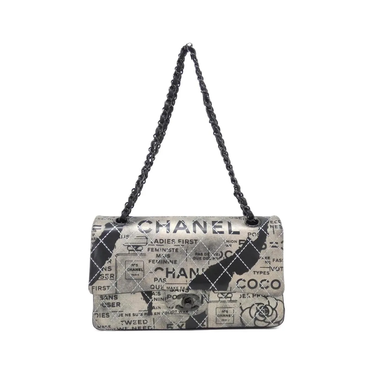 CHANEL Matelasse 1112 Shoulder Lambskin