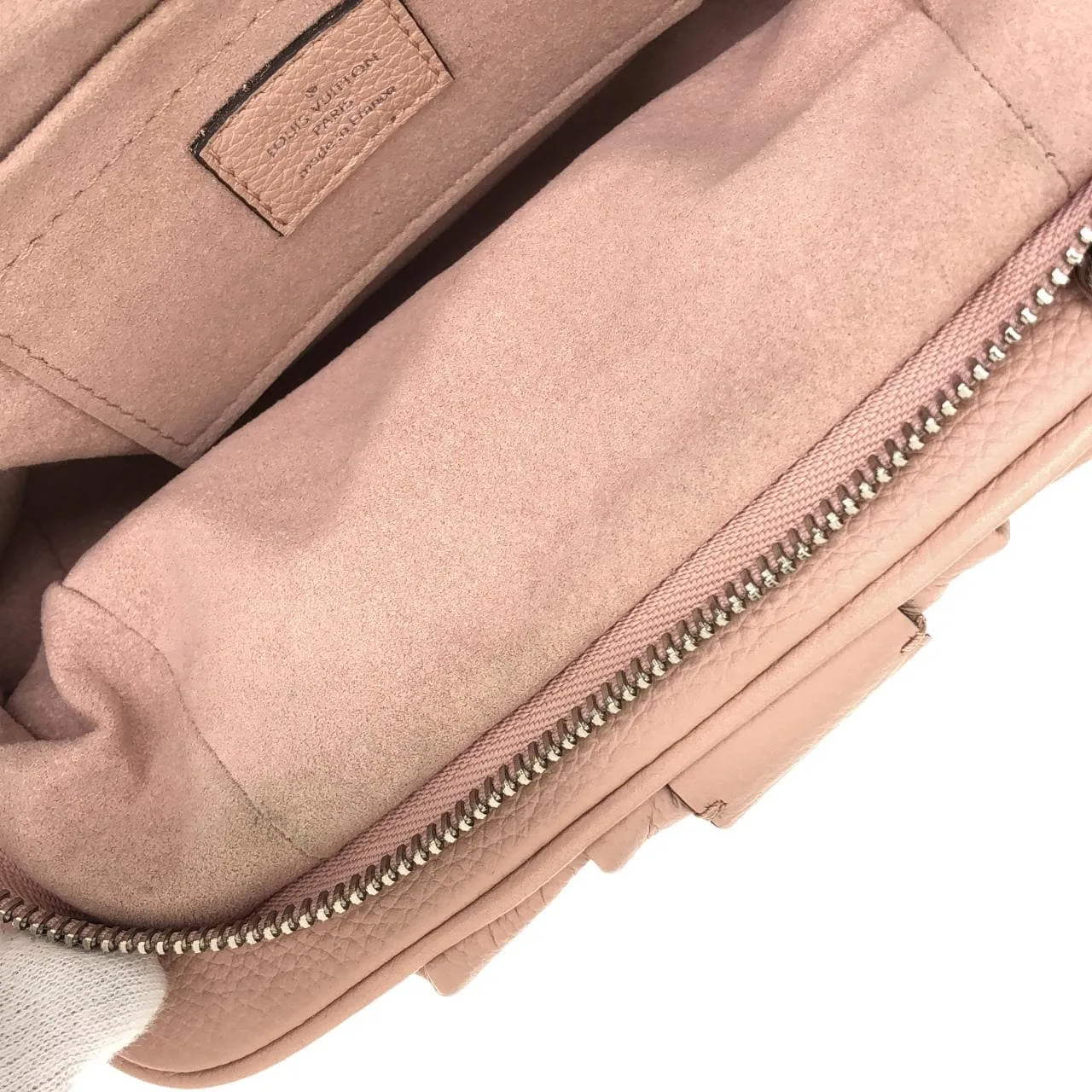 LOUIS VUITTON Mahina M80092 Shoulder 黑色 中古品A - 縮圖 10