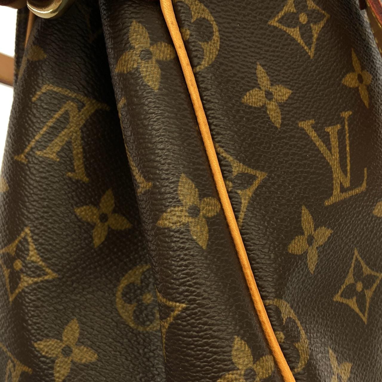 LOUIS VUITTON M51156 Handbag Monogram 3