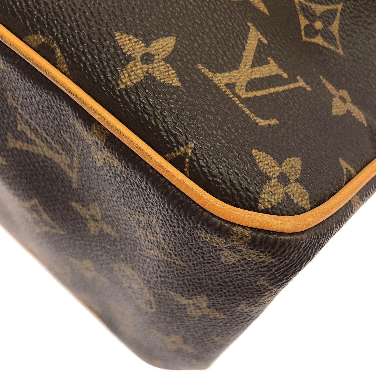 LOUIS VUITTON M51153 Shoulder Monogram 2