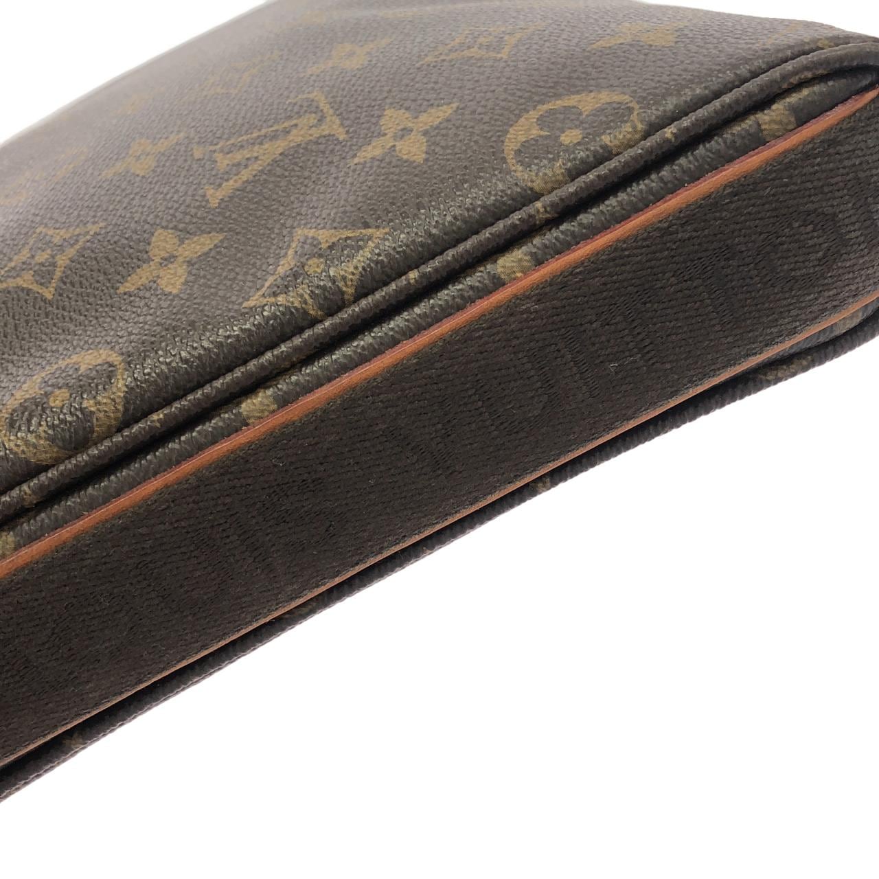 LOUIS VUITTON Trotteur M97037 Shoulder Monogram 5
