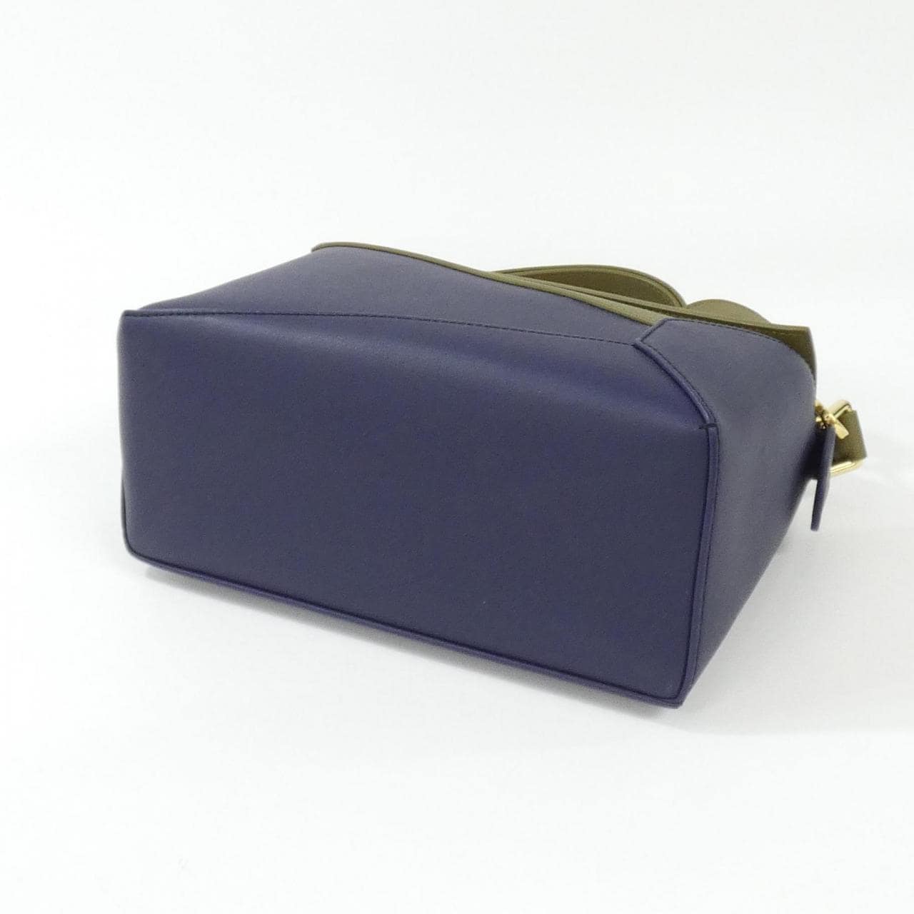 LOEWE Puzzle A510P60X44 Shoulder 3