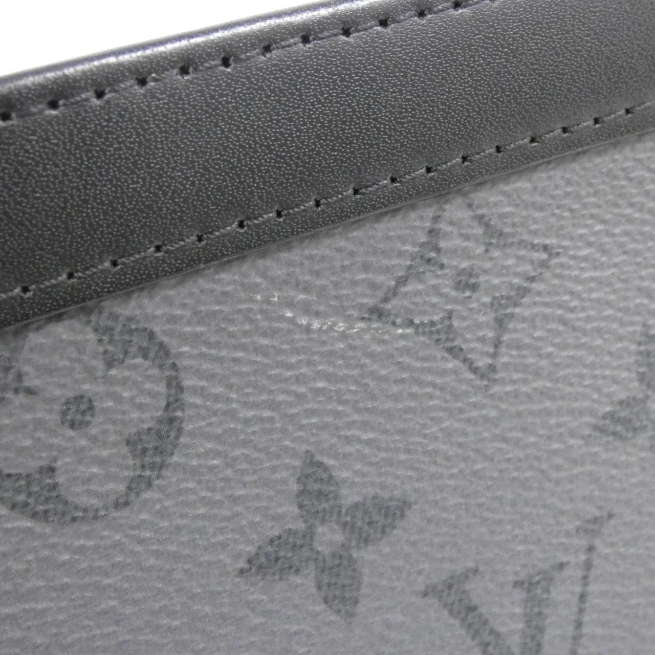 LOUIS VUITTON Pochette M69535 Handbag Monogram