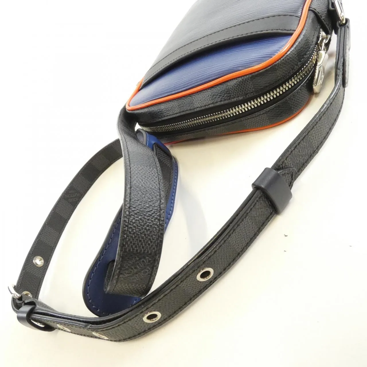 LOUIS VUITTON M51460 肩背包 Damier 黑色 Damier 中古品A - 縮圖 6