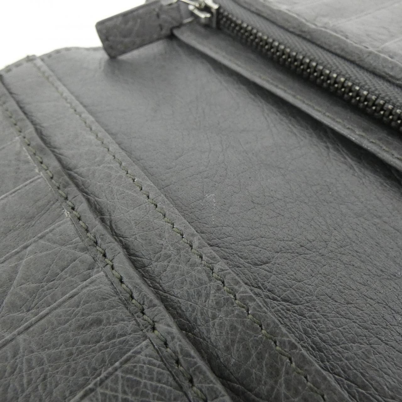 GUCCI 817429 Wallet Ostrich 5