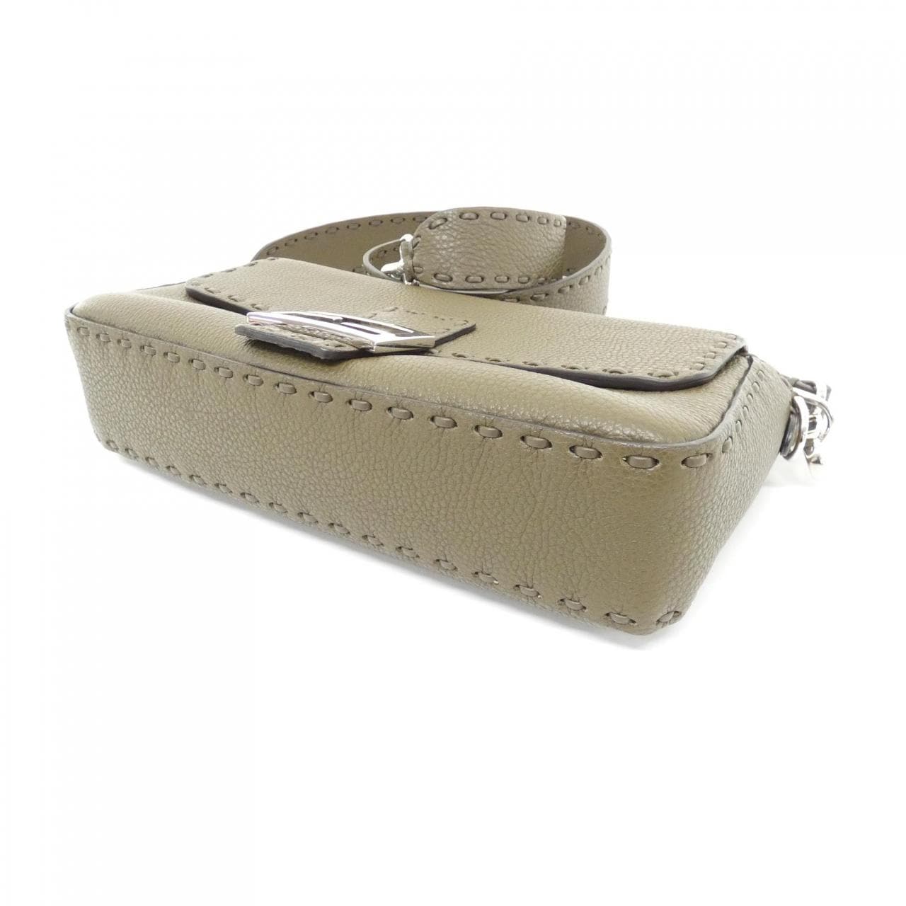 FENDI Baguette 8BR600 ARBB 肩背包 3