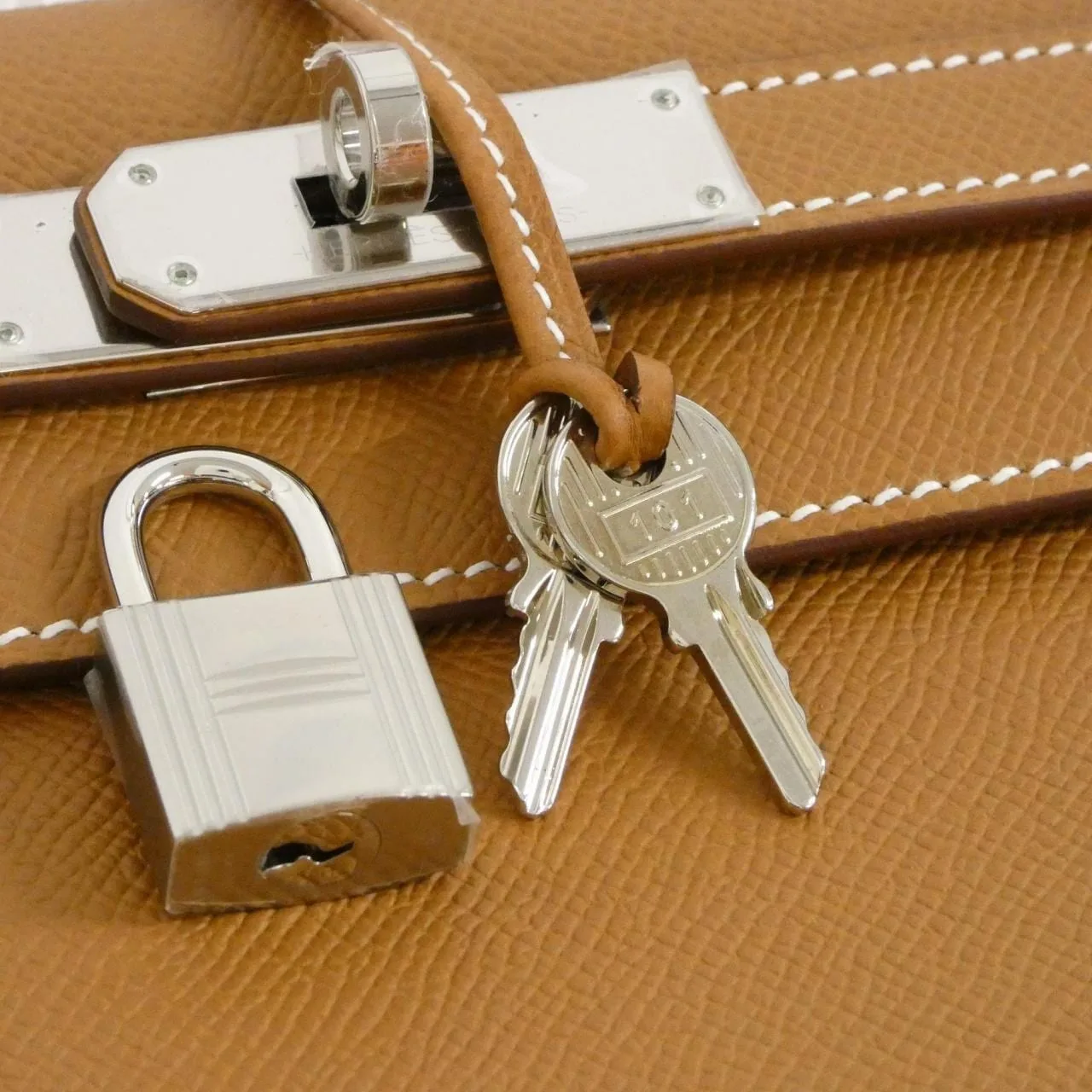 HERMES Kelly 042319CK Handbag Epsom Gold Epsom Leather Rank A - Thumbnail 4