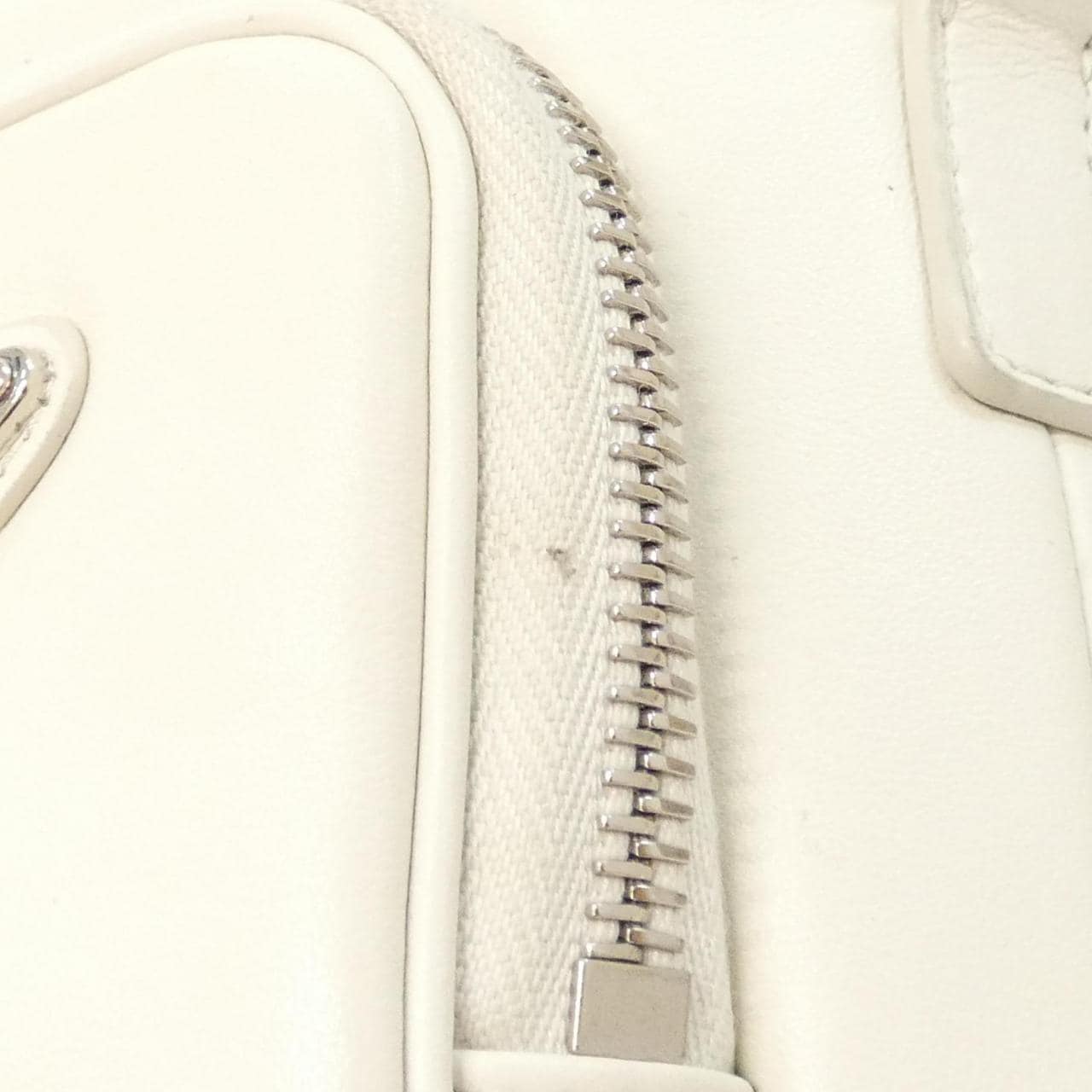 PRADA 2ZH155 Wallet 5