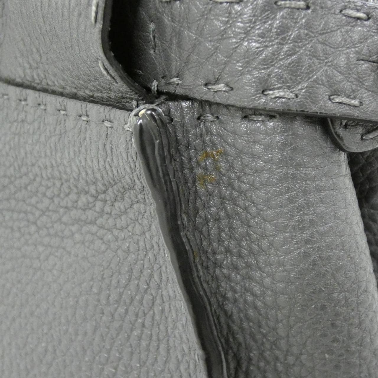 FENDI Peekaboo 8BN226 Q0J Handbag 5