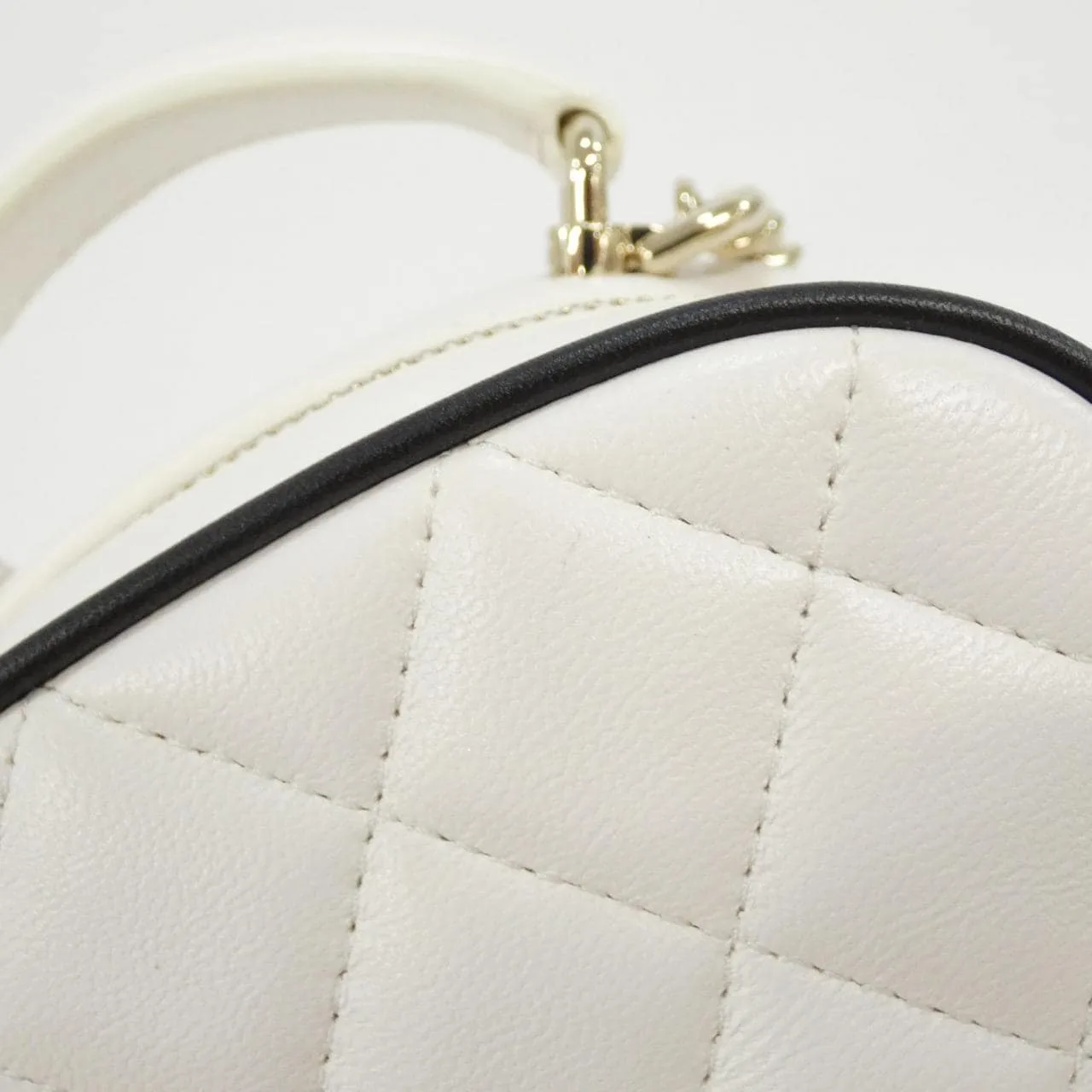 CHANEL AP4514 Backpack Lambskin Black Lambskin Rank A - Thumbnail 6