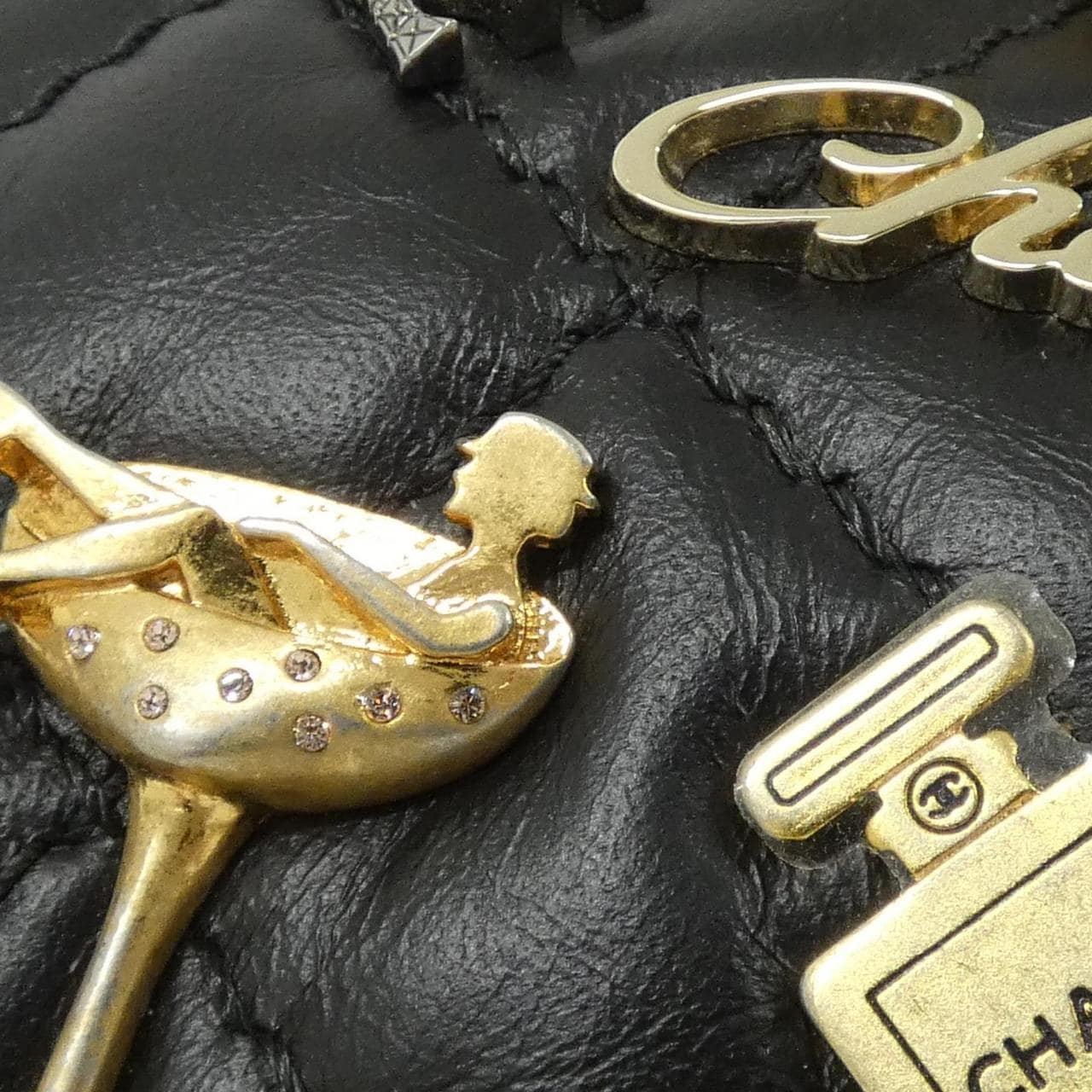 CHANEL 37584 Shoulder 5