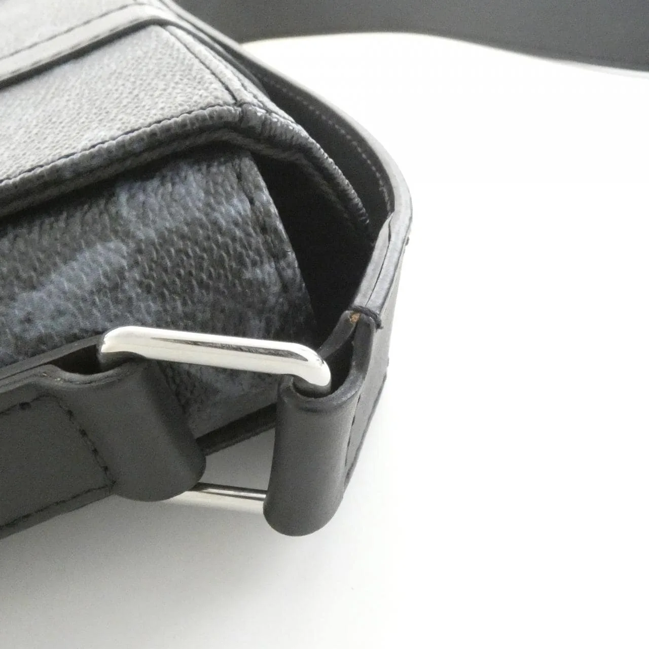 LOUIS VUITTON M57271 肩背包 Monogram 黑色 Monogram 中古品A - 縮圖 6