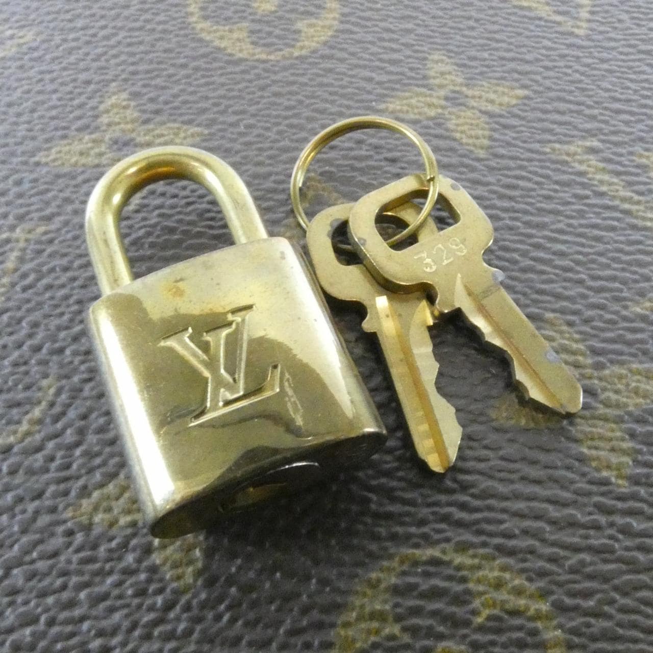 LOUIS VUITTON M47270 Handbag Monogram 4