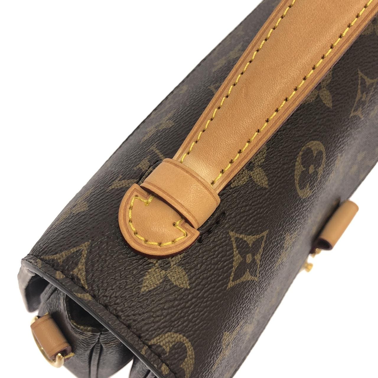 LOUIS VUITTON Pochette M44875 Handbag Monogram 5