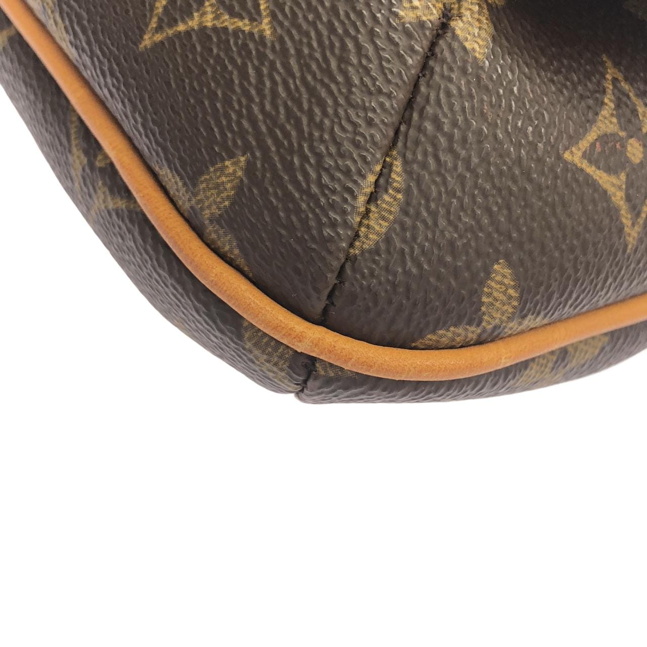 LOUIS VUITTON Musette M51257 Shoulder Monogram 3