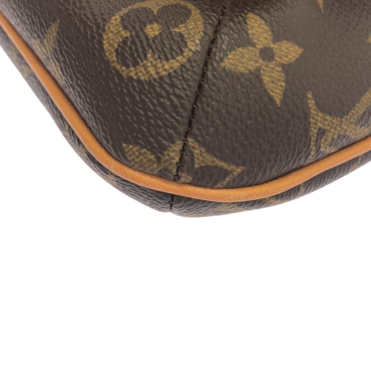 LOUIS VUITTON Musette M51258 Shoulder Monogram 3