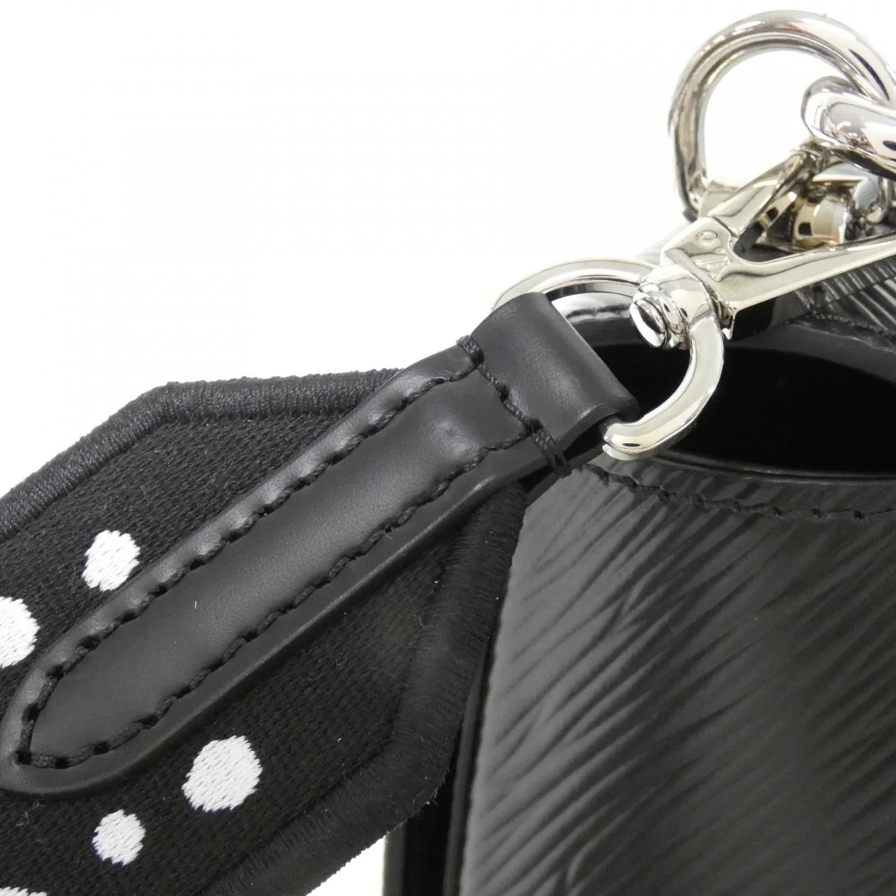 LOUIS VUITTON Twist M21694 Shoulder Epi
