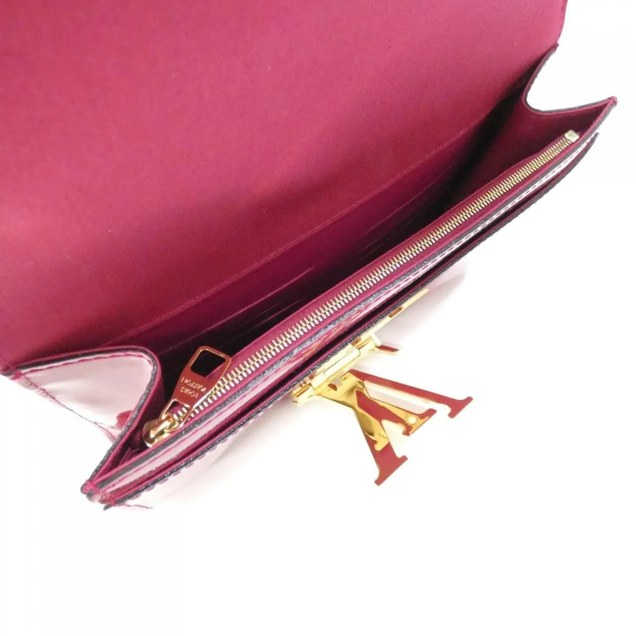 LOUIS VUITTON Pochette M94270 Handbag Vernis