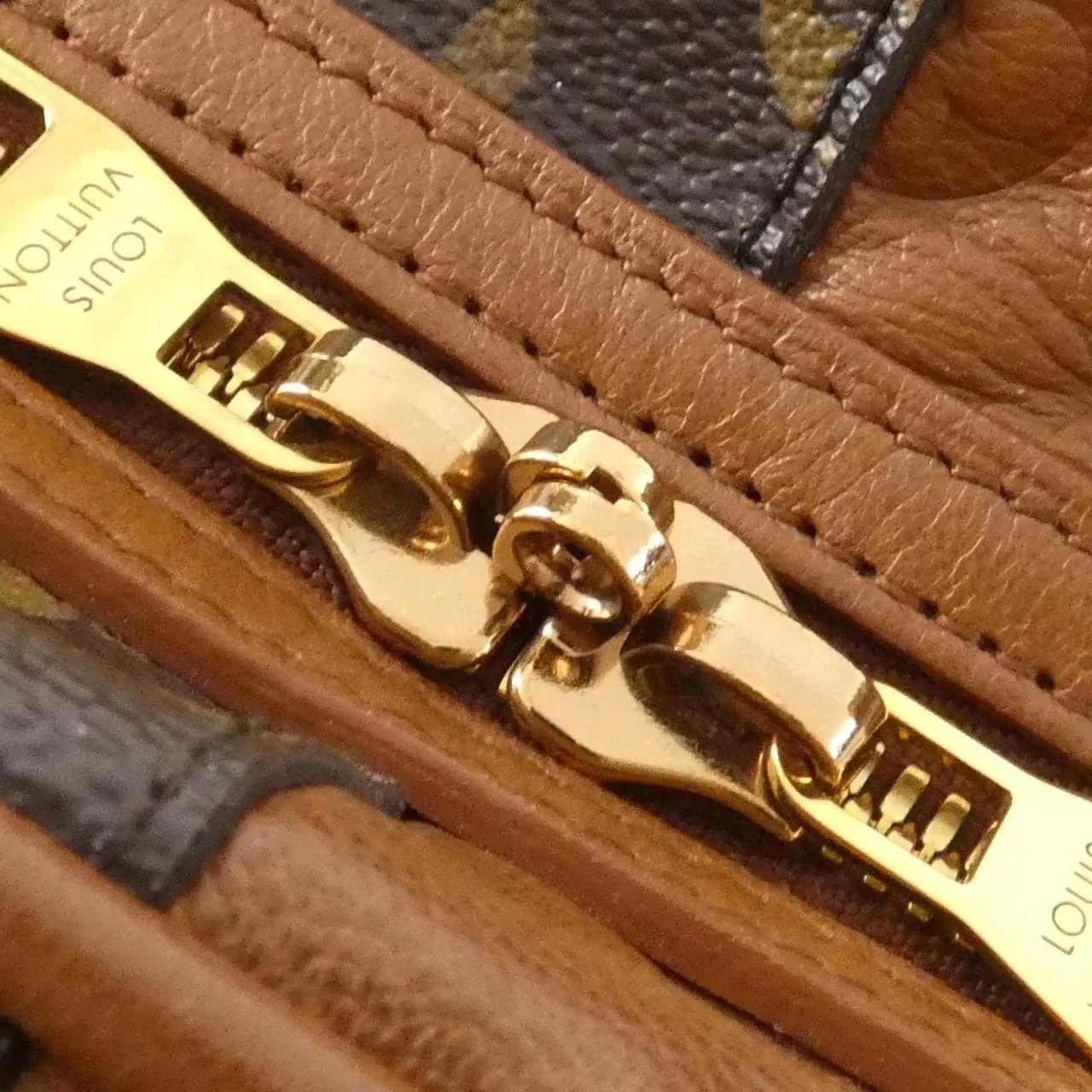 LOUIS VUITTON M40503 Shoulder Monogram 5