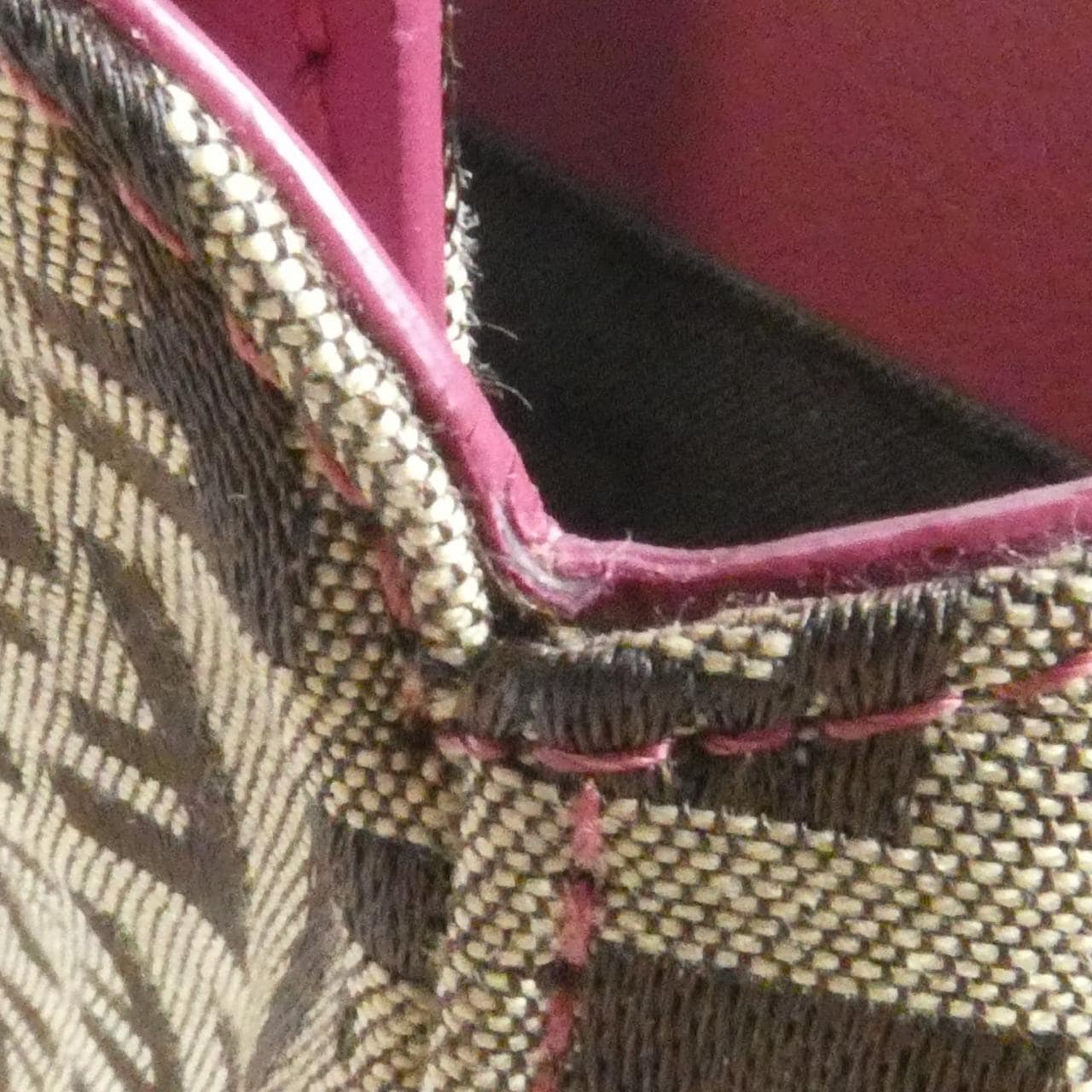 FENDI 8BT175 EY5 肩背包 帆布 4