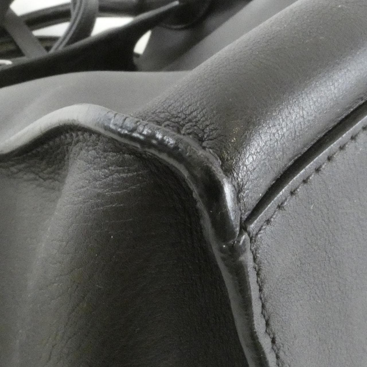 CELINE 183313A4T Handbag 3