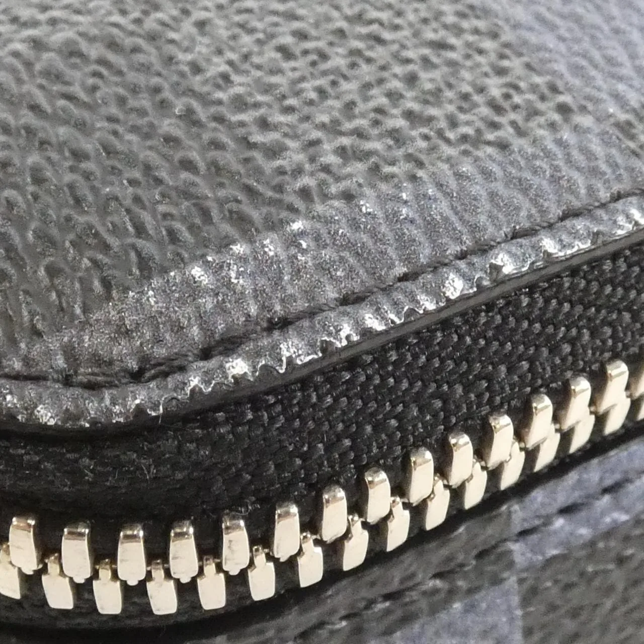 LOUIS VUITTON N60414 Shoulder Damier