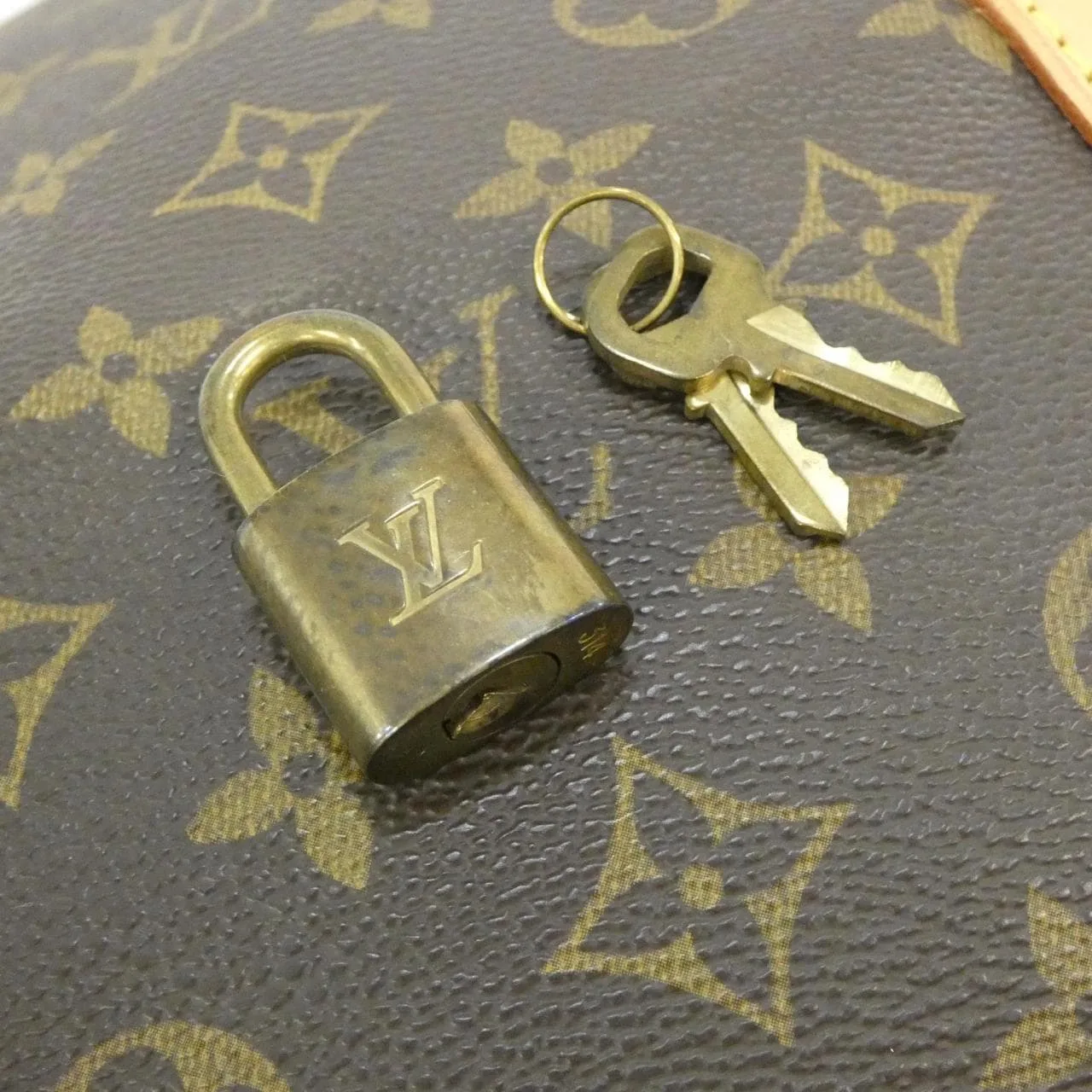 LOUIS VUITTON Keepall M41422 Boston Monogram 3