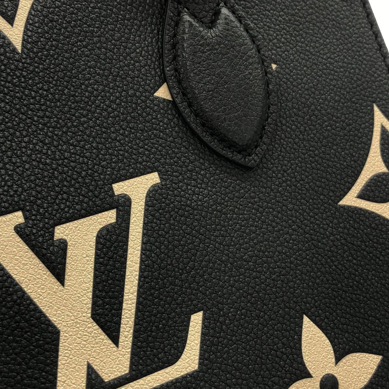 LOUIS VUITTON OnTheGo M45659 Handbag Monogram Black Monogram Rank A - Thumbnail 5