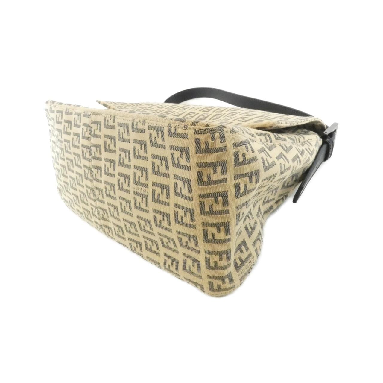 FENDI Baguette 8BR001 JO4 肩背包 帆布 3