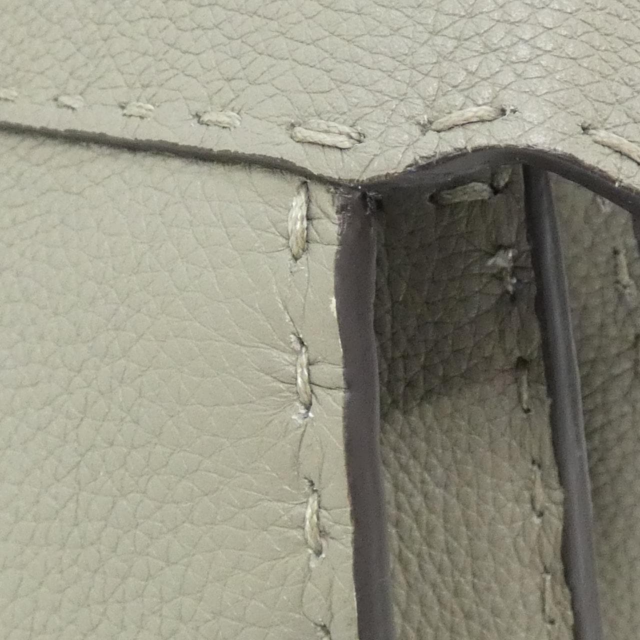 FENDI Peekaboo 8BN327 AZ3T 手提包 蟒蛇皮 5