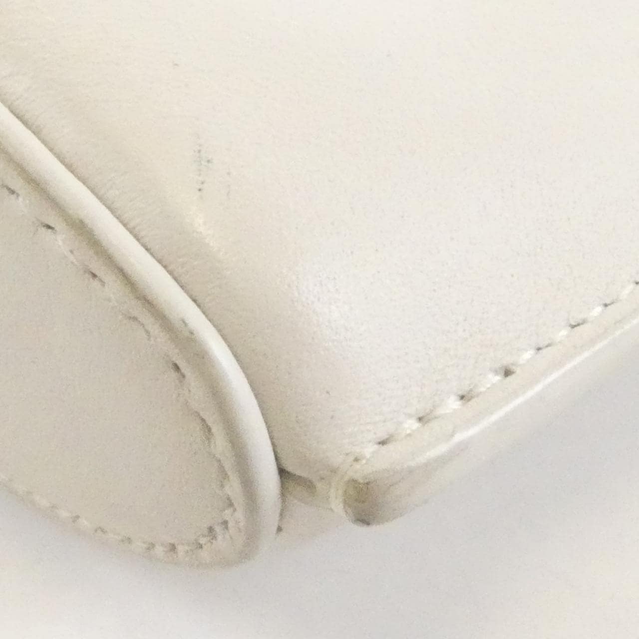 LOEWE C630R12X01 Shoulder 3