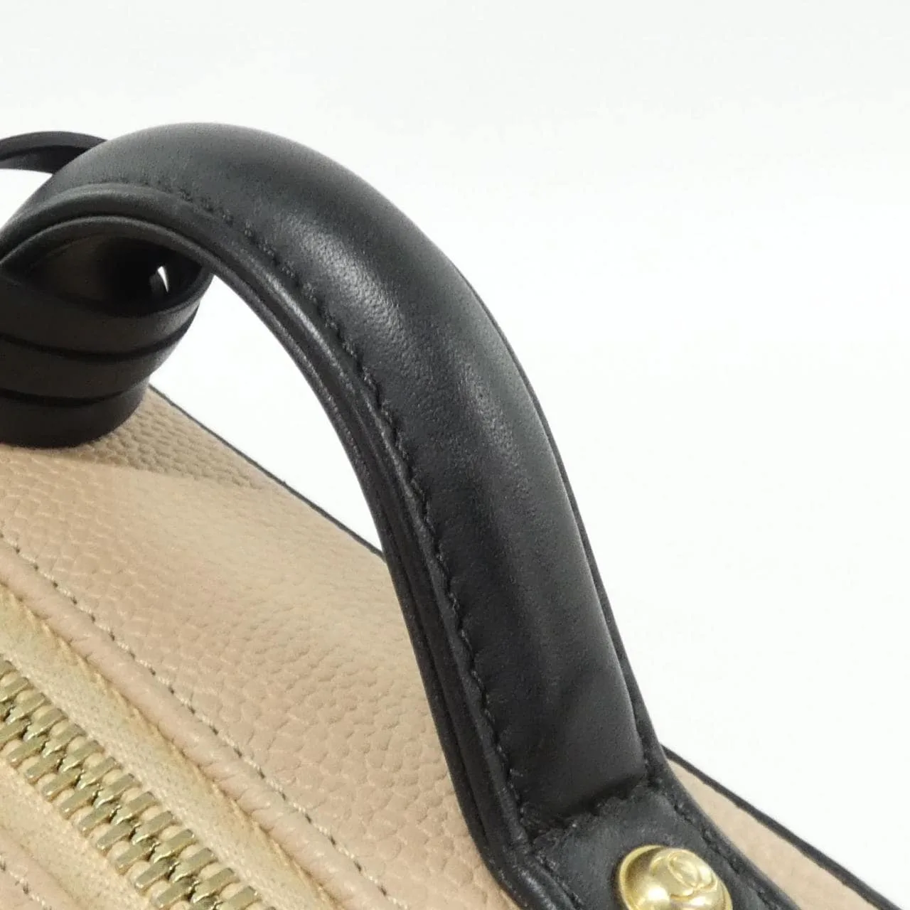 CHANEL 93342 Shoulder Grained Calfskin