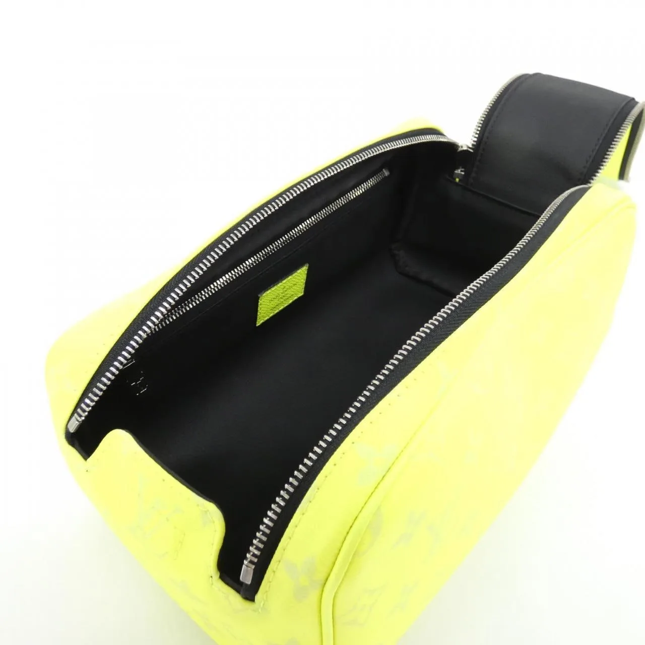 LOUIS VUITTON M10144 Pouch Canvas Yellow Canvas Rank A - Thumbnail 8