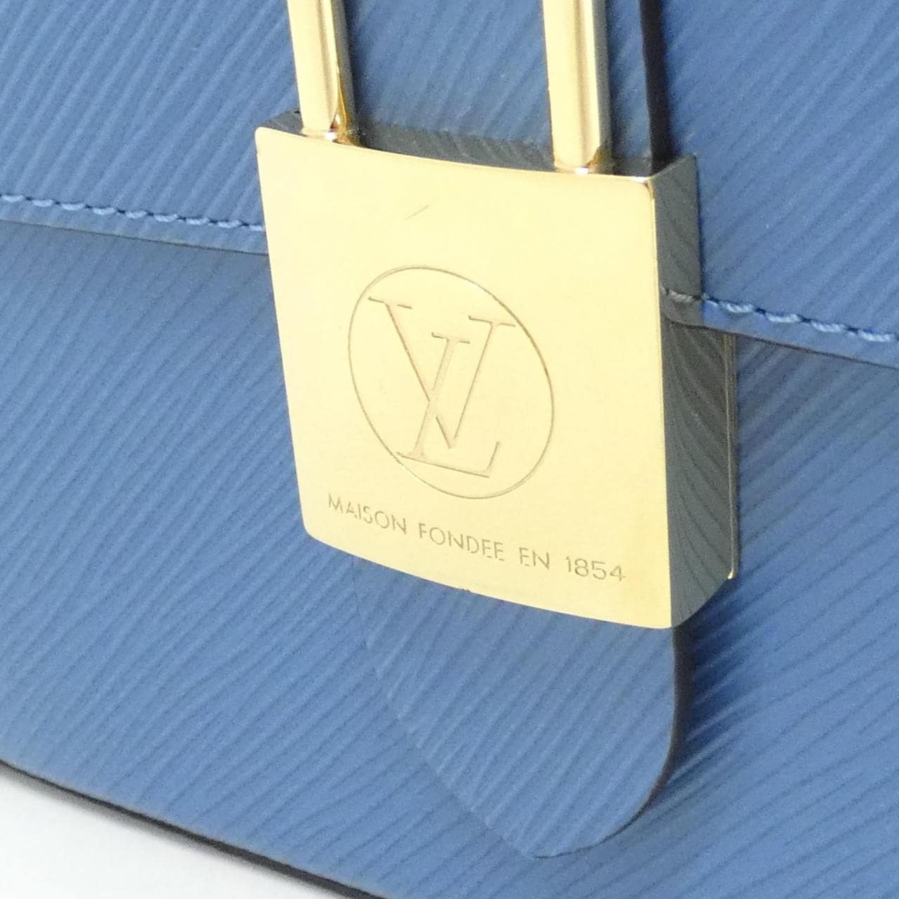 LOUIS VUITTON M53159 手提包 Epi 4