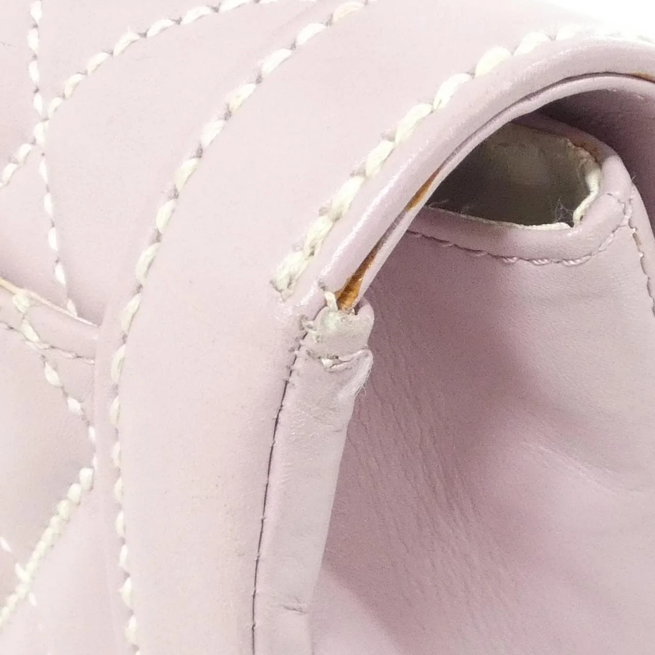 CHANEL 27570 Handbag