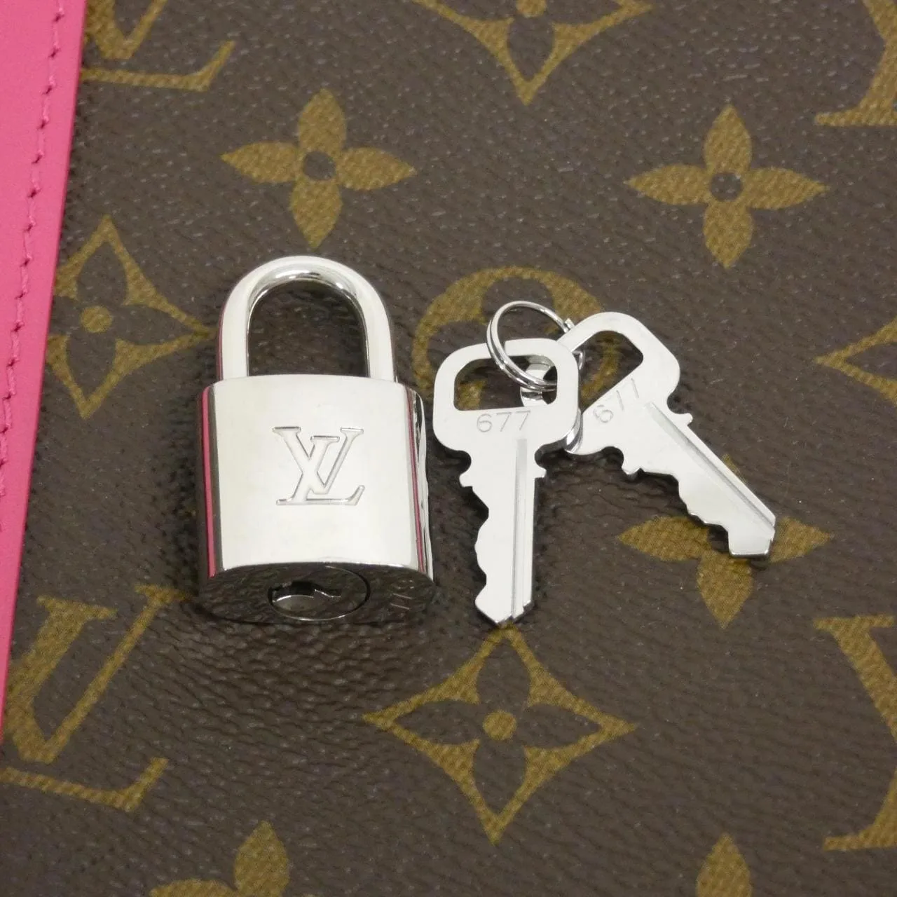 LOUIS VUITTON Keepall M13807 Boston Monogram Pink Monogram Rank A - Thumbnail 4