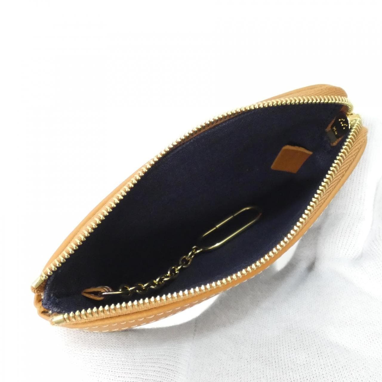 CELINE 10C662GX5 Coin Case 5