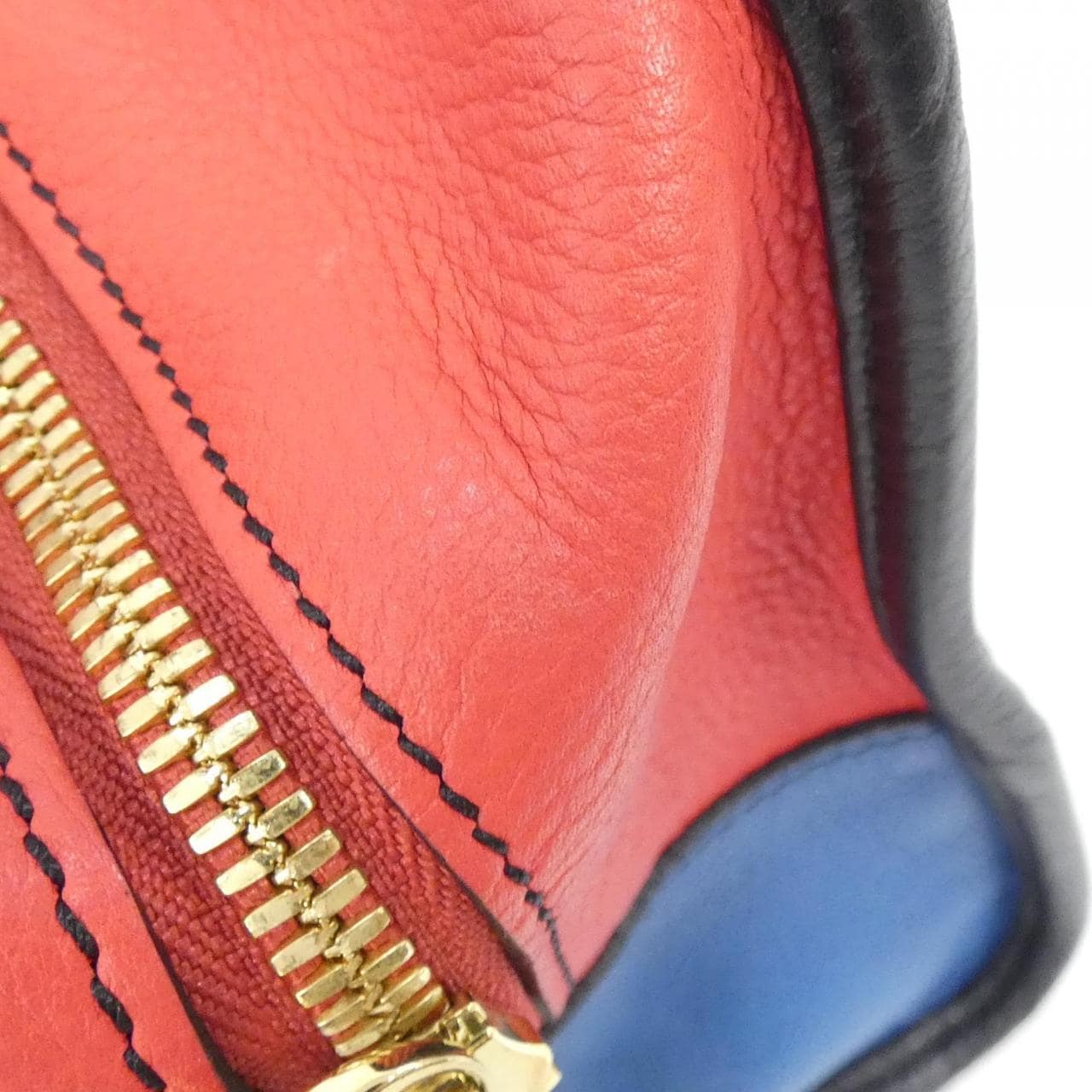 LOEWE Amazona Handbag Leather 5