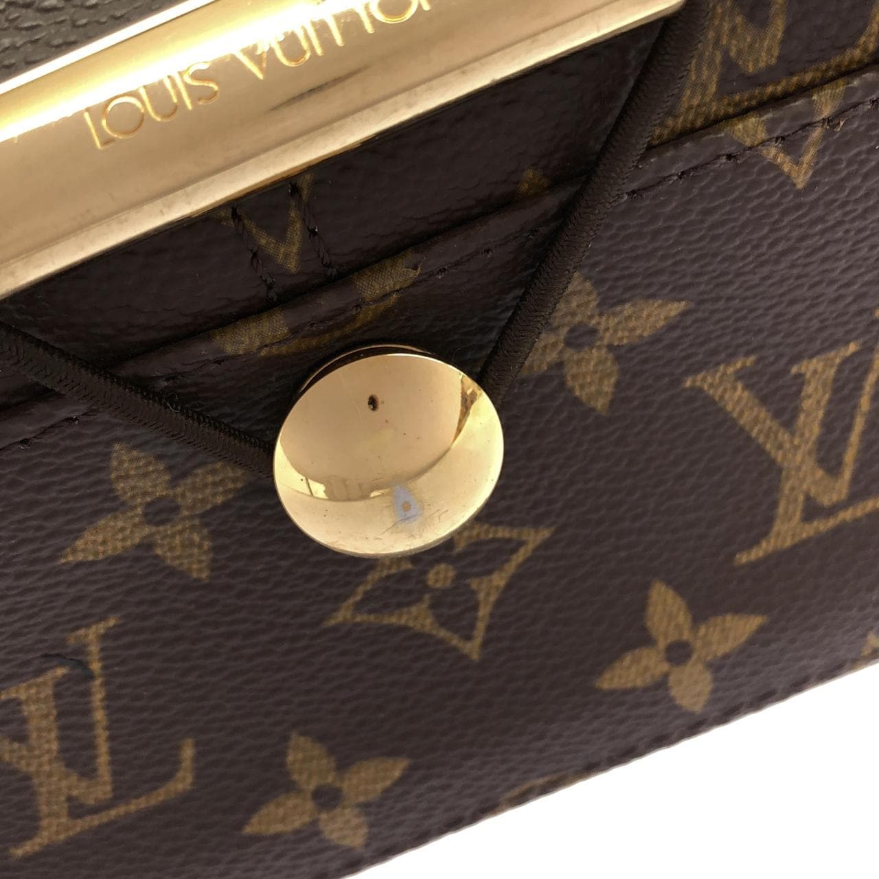 LOUIS VUITTON M45257 肩背包 Monogram 4