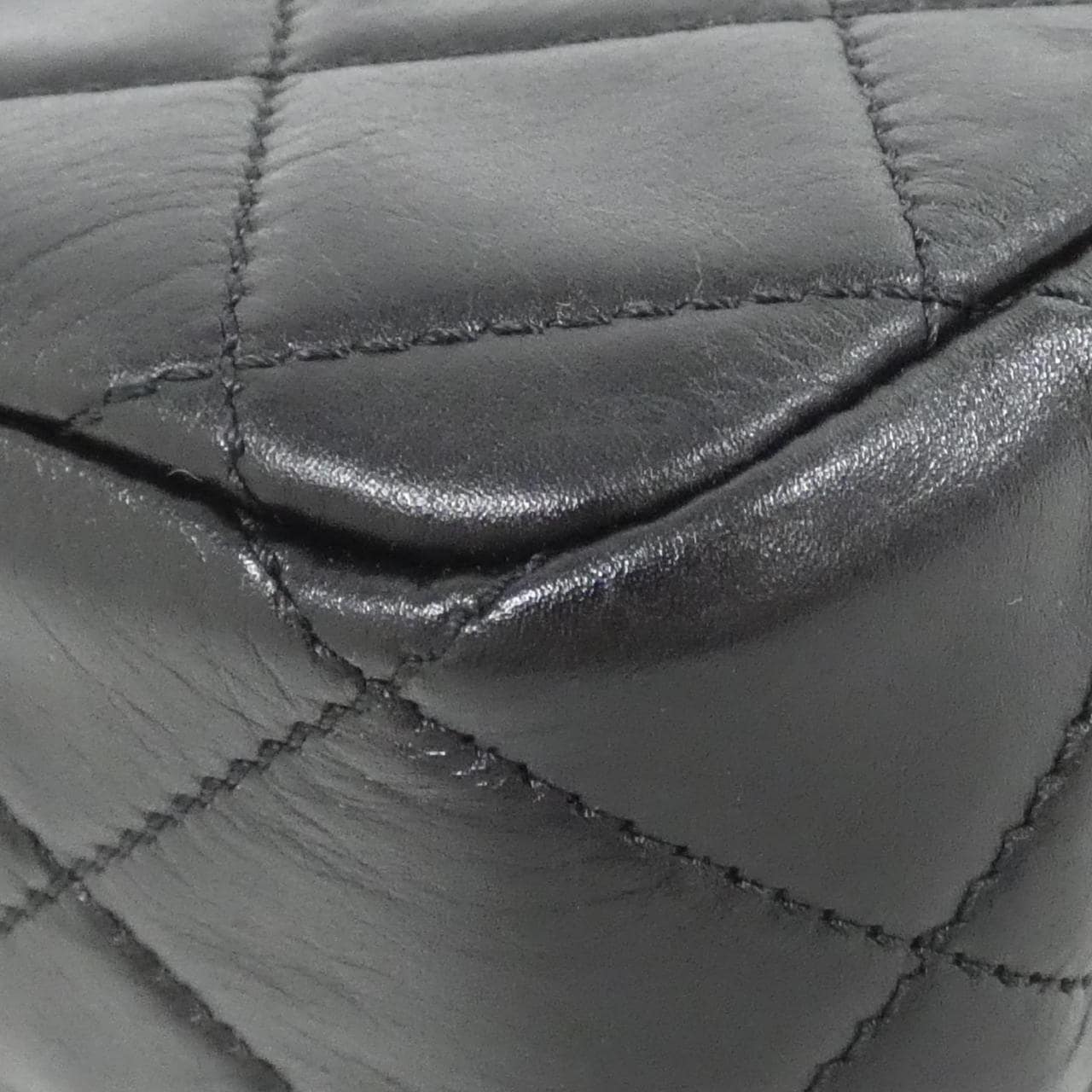CHANEL AS2210 肩背包 3