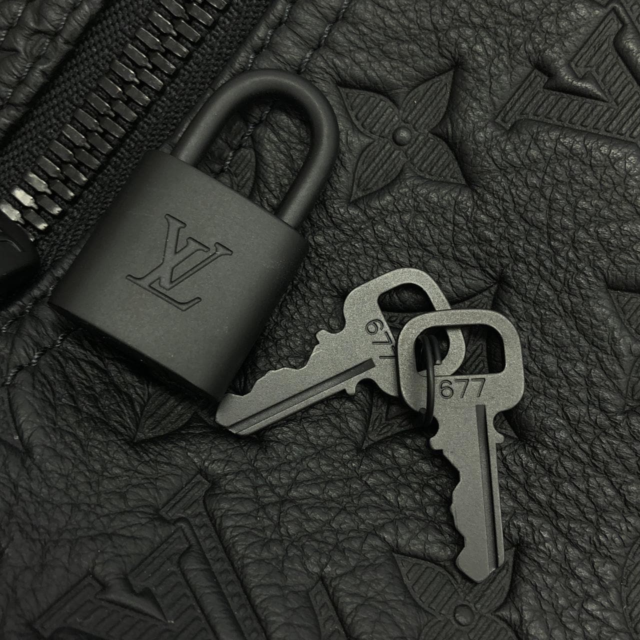 LOUIS VUITTON Keepall M44810 波士頓包 Monogram 3